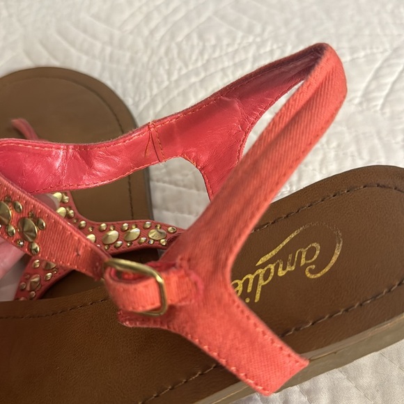 Candies - gold studded sandals (woman’s size 9) Peach/Salmon color - Picture 16 of 16